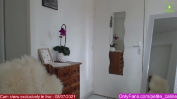 Petite_Caline 08-07-2021 Download 